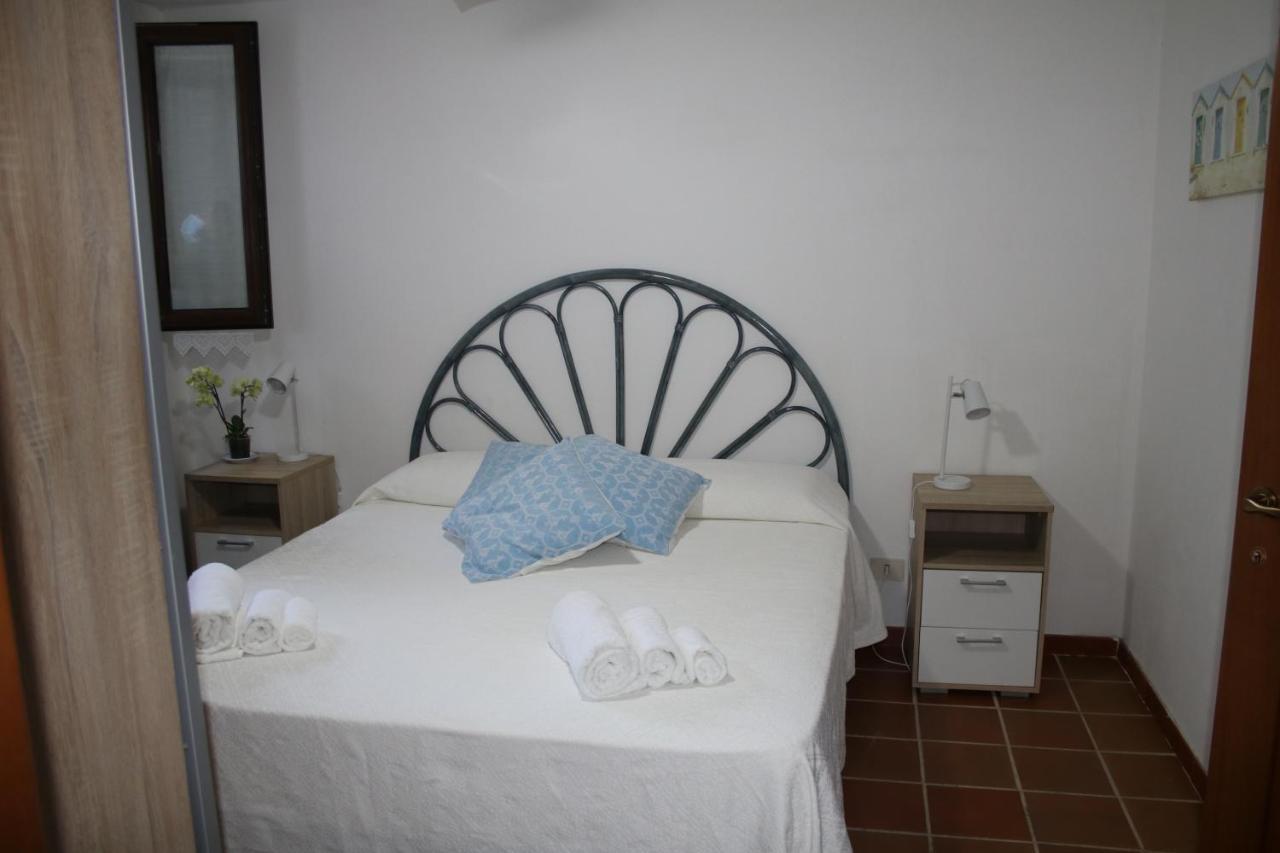 B&B Sa Serra Stintino Luaran gambar
